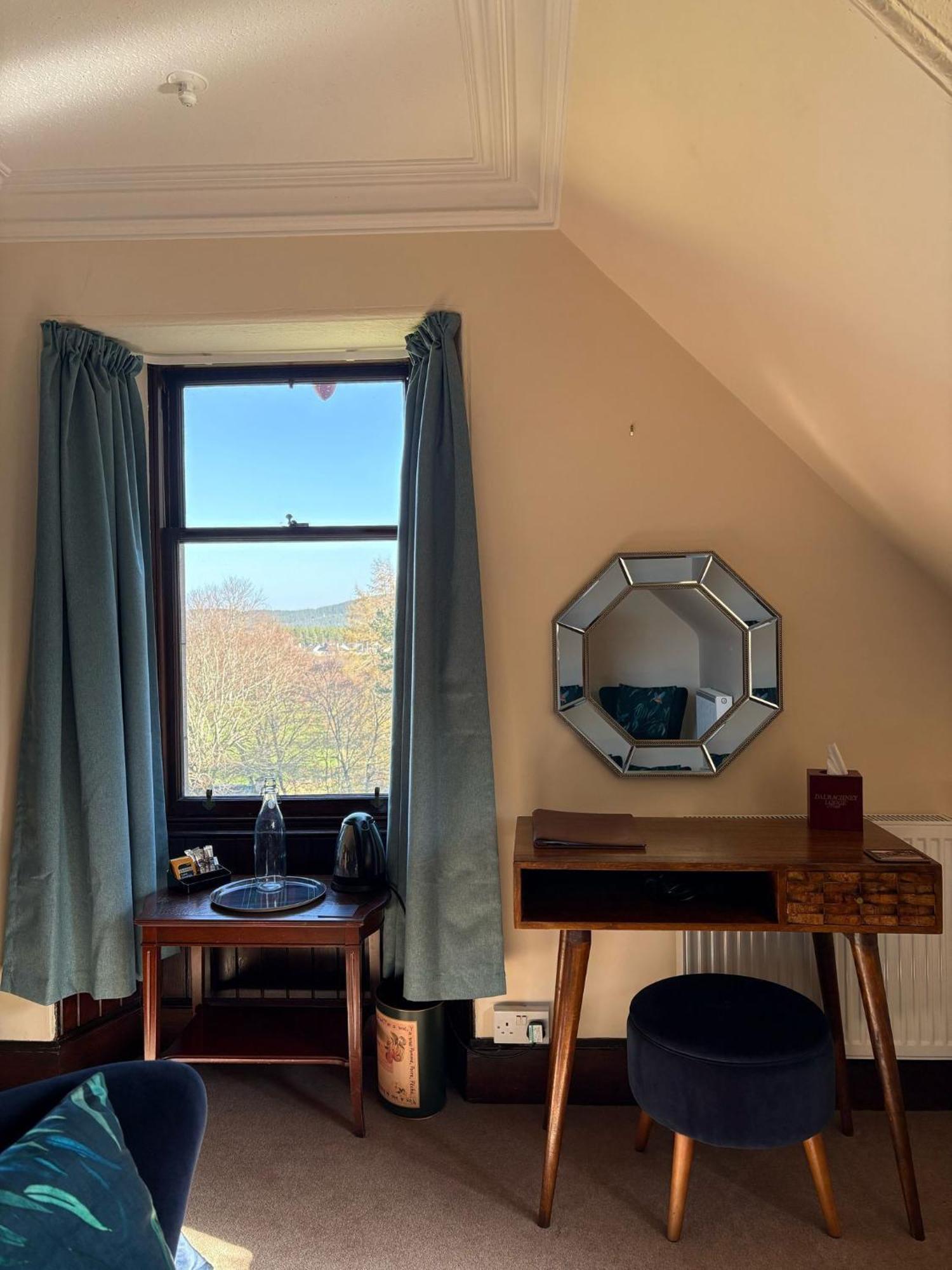 Dalrachney Lodge Carrbridge Room photo